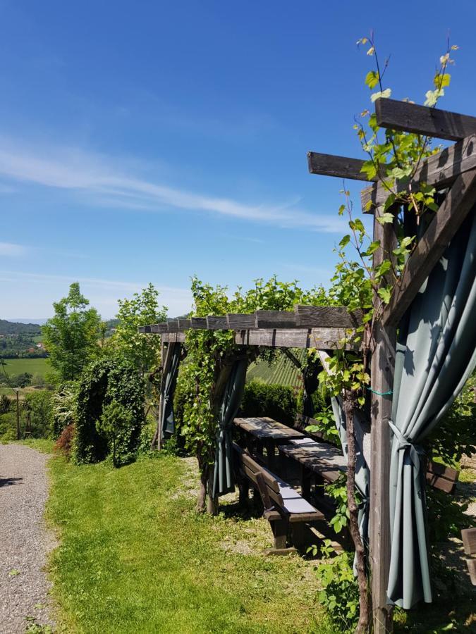 Weingut Reiterer Hotel Kitzeck im Sausal Exterior photo